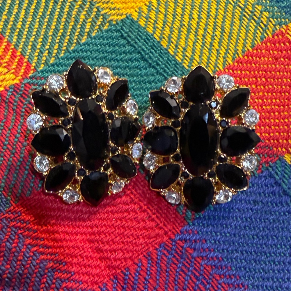 Vintage Monet Crystal Flower Earrings